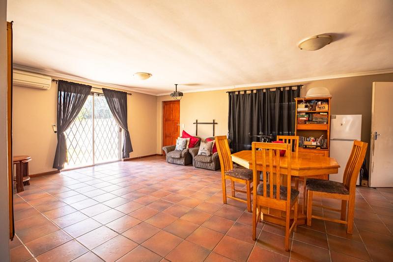 3 Bedroom Property for Sale in Protea Heights Western Cape